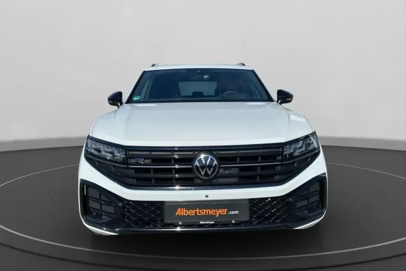 Volkswagen Touareg din 2024 cu 67.524 km - oferta VOL116311 - foto 7
