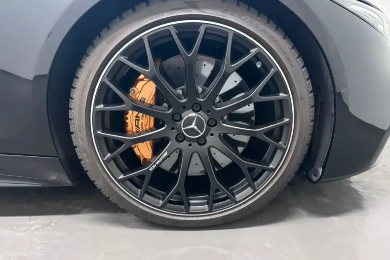 Mercedes-Benz SL 63 AMG din 2023 cu 8.900 km - oferta MER116317 - foto 4