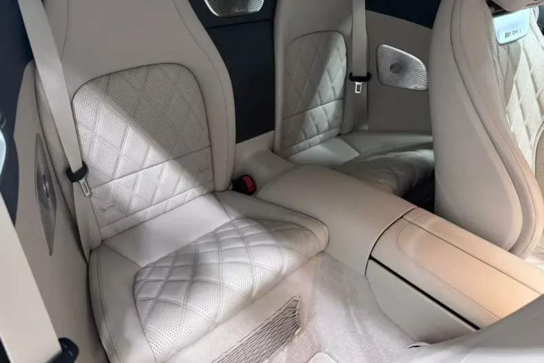 Mercedes-Benz SL 63 AMG din 2023 cu 8.900 km - oferta MER116317 - foto 9