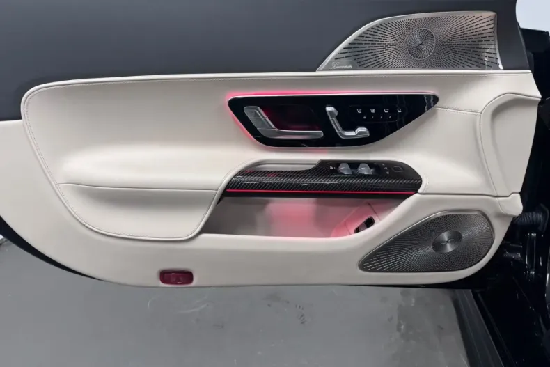 Mercedes-Benz SL 63 AMG din 2023 cu 8.900 km - oferta MER116317 - foto 12