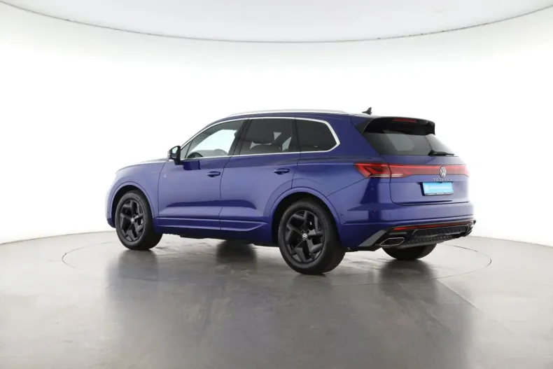 Volkswagen Touareg din 2024 cu 22.028 km - oferta VOL116320 - foto 4