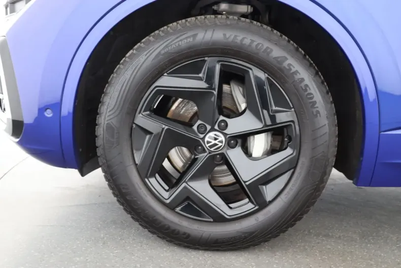 Volkswagen Touareg din 2024 cu 22.028 km - oferta VOL116320 - foto 10