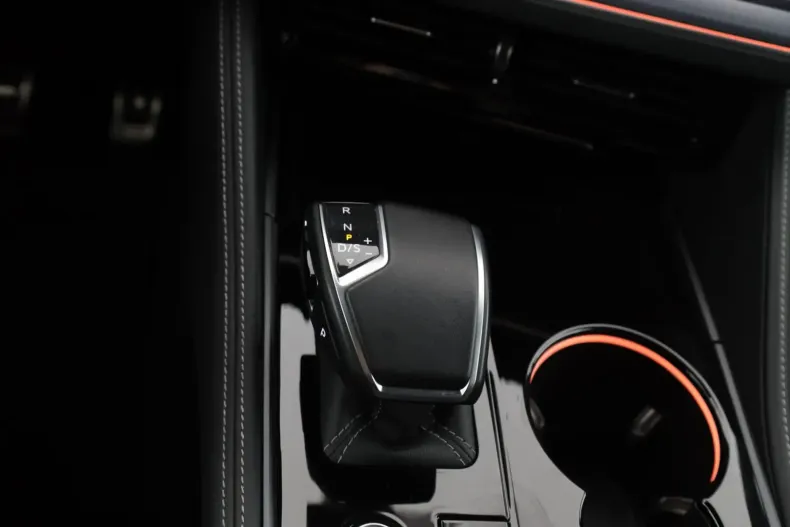 Volkswagen Touareg din 2024 cu 22.028 km - oferta VOL116320 - foto 16