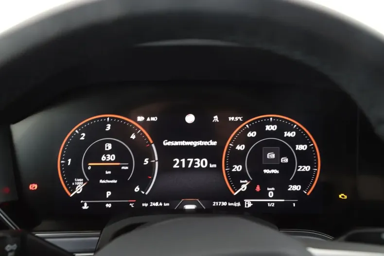 Volkswagen Touareg din 2024 cu 22.028 km - oferta VOL116320 - foto 19