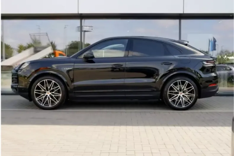 Porsche Cayenne din 2025 cu 5 km - oferta POR116324 - foto 2