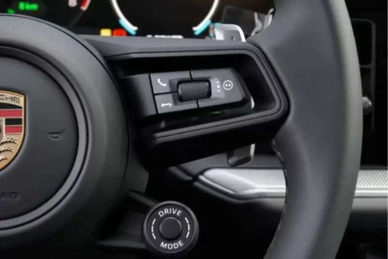 Porsche Cayenne din 2025 cu 5 km - oferta POR116324 - foto 8