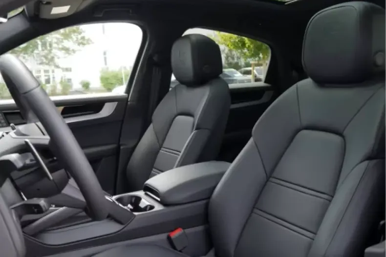 Porsche Cayenne din 2025 cu 5 km - oferta POR116324 - foto 11