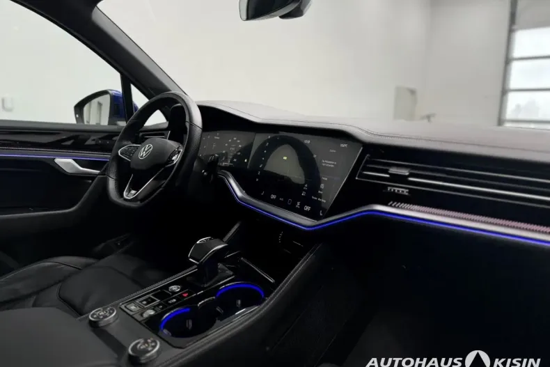 Volkswagen Touareg din 2024 cu 26.963 km - oferta VOL116326 - foto 9