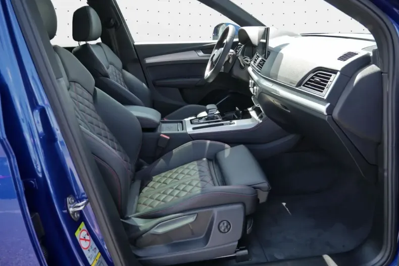 Audi Q5 din 2024 cu 6.700 km - oferta AUD116351 - foto 4