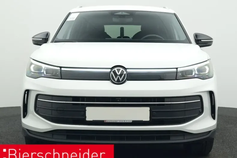 Volkswagen Tiguan din 2024 cu 26.350 km - oferta VOL116353 - foto 12
