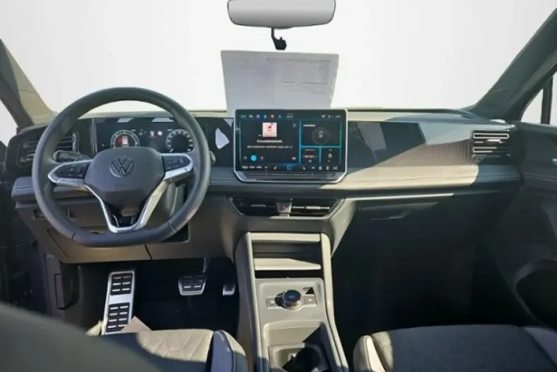 Volkswagen Tiguan din 2024 cu 18.966 km - oferta VOL116363 - foto 18