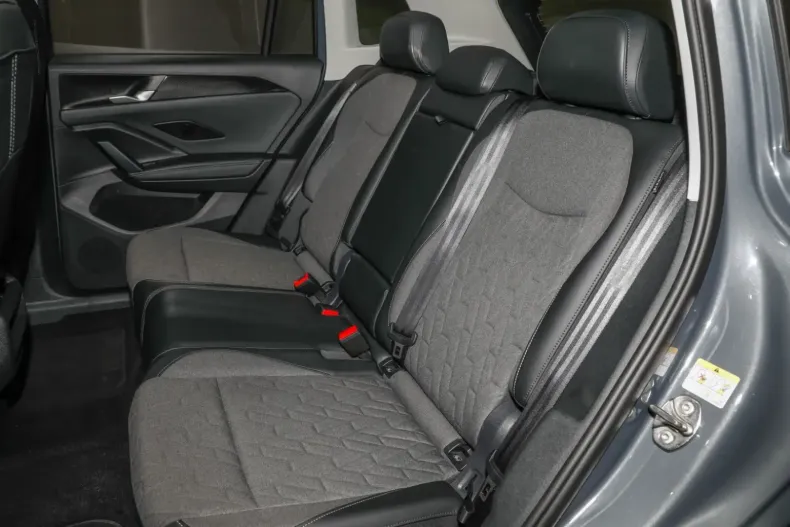 Volkswagen Tiguan din 2024 cu 37.372 km - oferta VOL116364 - foto 16