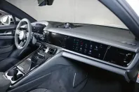 Porsche Panamera din 2025 cu 9.990 km - oferta POR116366 - foto 27