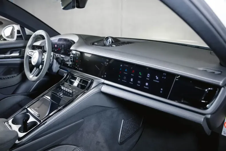 Porsche Panamera din 2025 cu 9.990 km - oferta POR116366 - foto 27