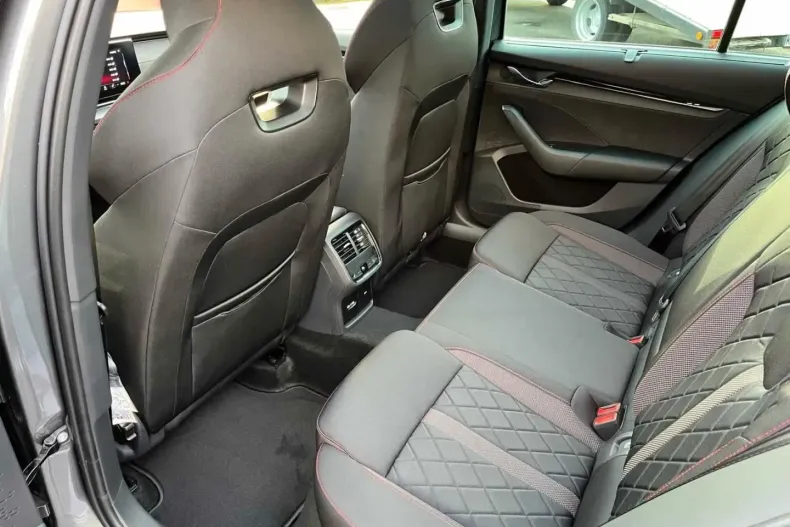 Skoda Octavia din 2024 cu 76.000 km - oferta SKO116373 - foto 6