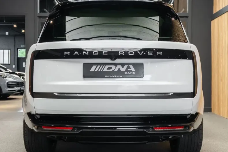 Land Rover Range Rover din 2025 cu 1.744 km - oferta LAN116374 - foto 6