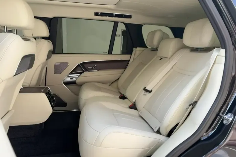 Land Rover Range Rover din 2025 cu 10 km - oferta LAN116387 - foto 10