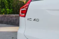 Volvo XC40 din 2023 cu 22.295 km - oferta VOL116390 - foto 10