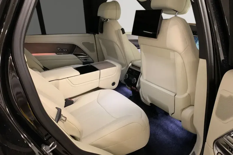 Land Rover Range Rover din 2023 cu 56.500 km - oferta LAN116392 - foto 13