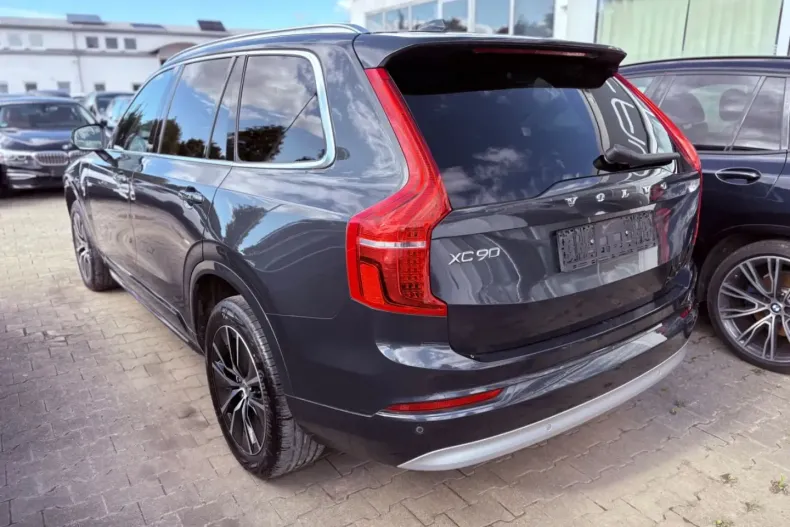 Volvo XC90 din 2021 cu 75.000 km - oferta VOL116395 - foto 2