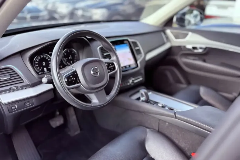 Volvo XC90 din 2021 cu 75.000 km - oferta VOL116395 - foto 10