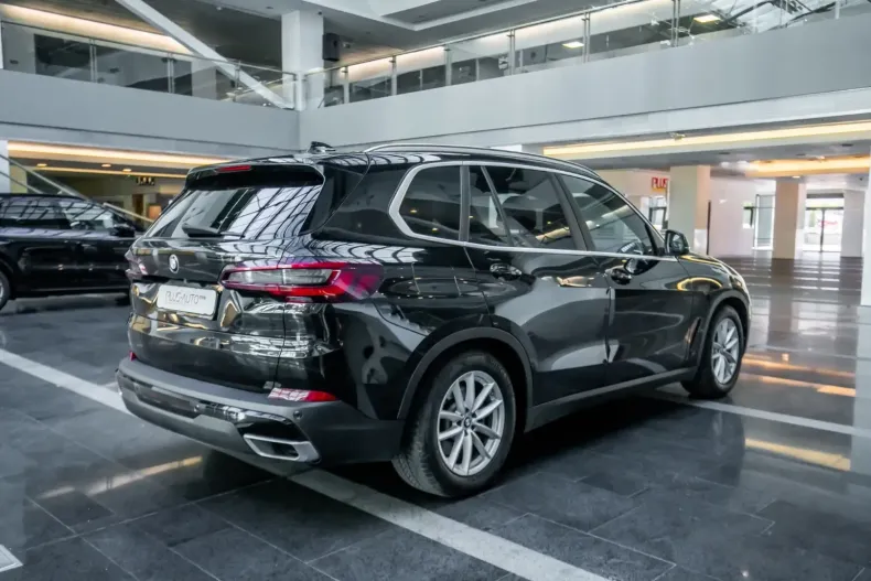 BMW X5 din 2025 cu 75.000 km - oferta BMW116396 - foto 5