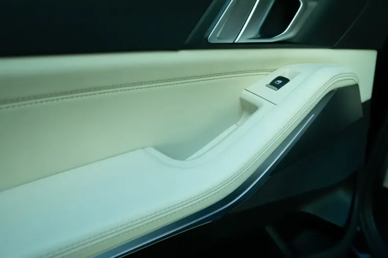 BMW X5 din 2025 cu 75.000 km - oferta BMW116396 - foto 10