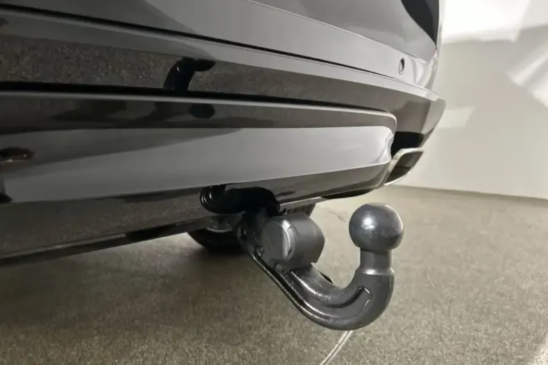 Land Rover Range Rover Sport din 2025 cu 10 km - oferta LAN116403 - foto 12