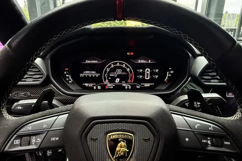 Lamborghini Urus din 2023 cu 18.626 km - oferta LAM116413 - foto 21