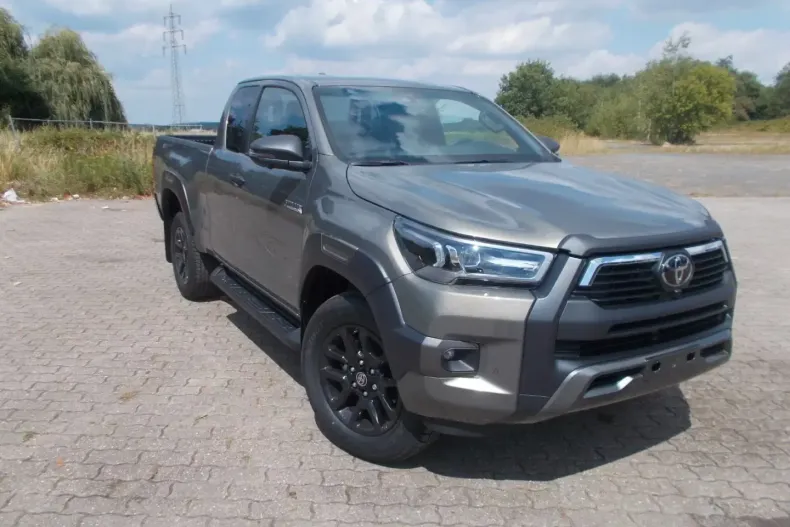 Toyota Hilux din 2025 cu 424 km - oferta TOY116416 - foto 2