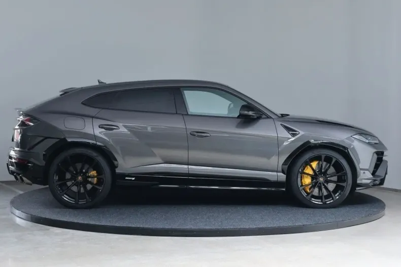 Lamborghini Urus din 2023 cu 24.500 km - oferta LAM116420 - foto 3