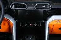 Lamborghini Urus din 2023 cu 4.015 km - oferta LAM116421 - foto 17