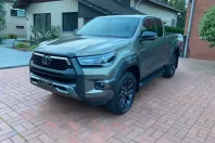 Toyota Hilux din 2025 cu 24.000 km - oferta TOY116422 - foto 2