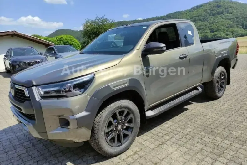 Toyota Hilux din 2025 cu 10 km - oferta TOY116424 - foto 1
