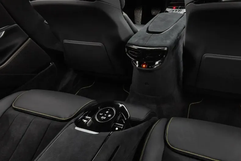 Ferrari Purosangue din 2024 cu 2.400 km - oferta FER116427 - foto 25