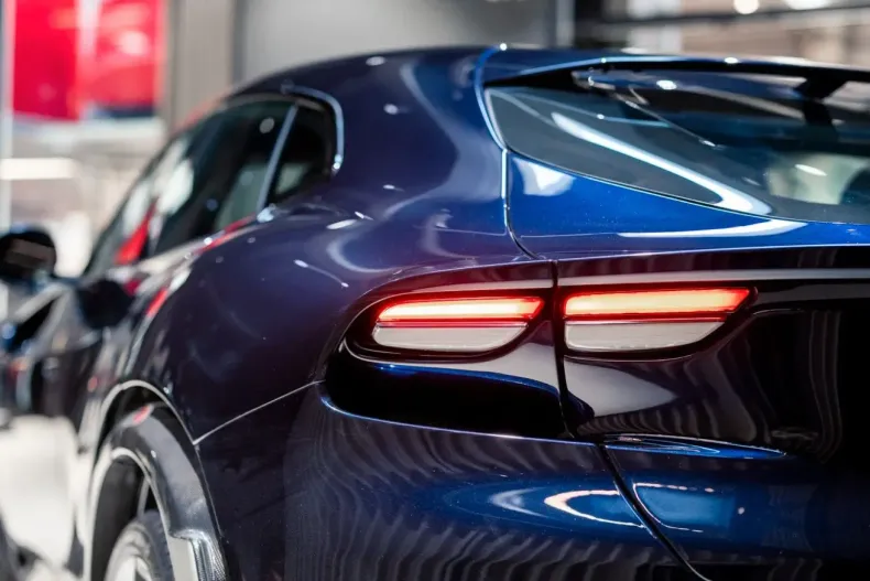 Ferrari Purosangue din 2024 cu 2.300 km - oferta FER116432 - foto 6