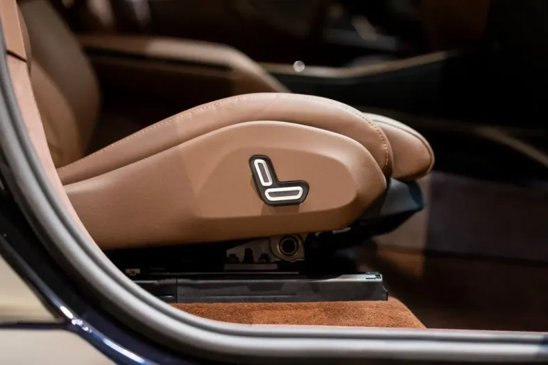 Ferrari Purosangue din 2024 cu 2.300 km - oferta FER116432 - foto 13