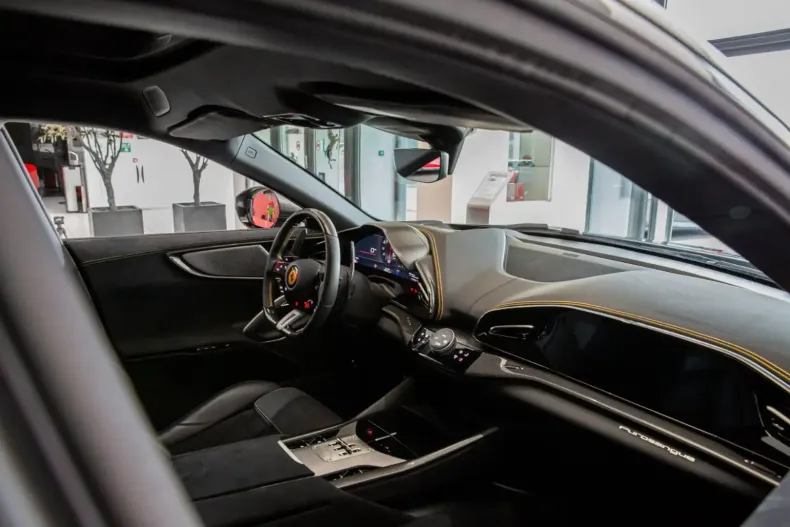 Ferrari Purosangue din 2023 cu 9.291 km - oferta FER116437 - foto 19