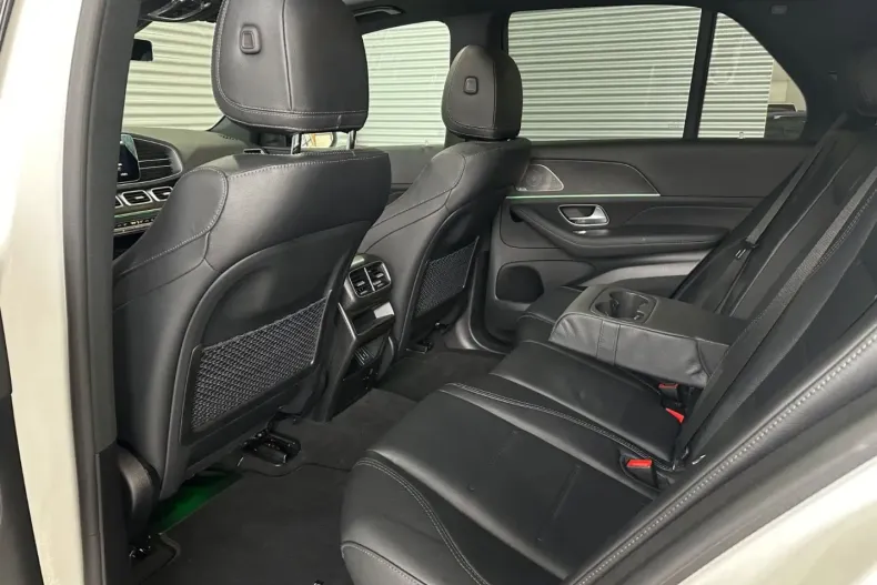 Mercedes-Benz GLE 350 din 2022 cu 19.676 km - oferta MER116440 - foto 19