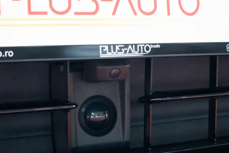 Porsche Panamera din 2024 cu 13.790 km - oferta POR116445 - foto 14