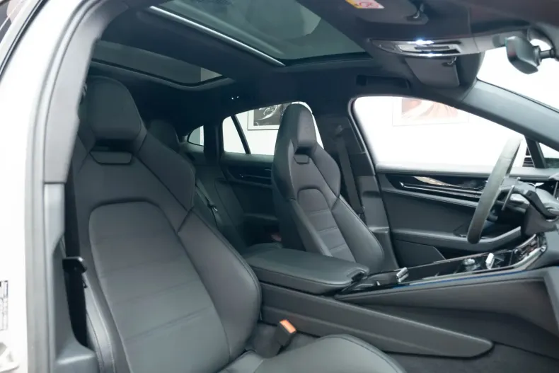 Porsche Panamera din 2024 cu 13.790 km - oferta POR116445 - foto 17