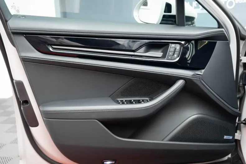 Porsche Panamera din 2024 cu 13.790 km - oferta POR116445 - foto 30