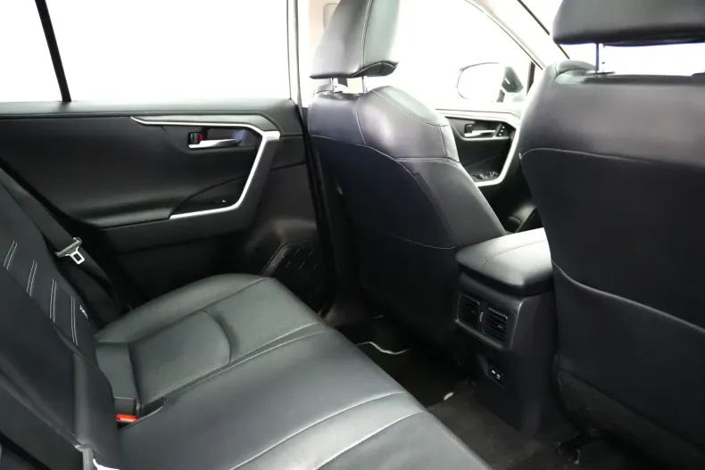 Toyota RAV4 din 2021 cu 100.000 km - oferta TOY116455 - foto 9