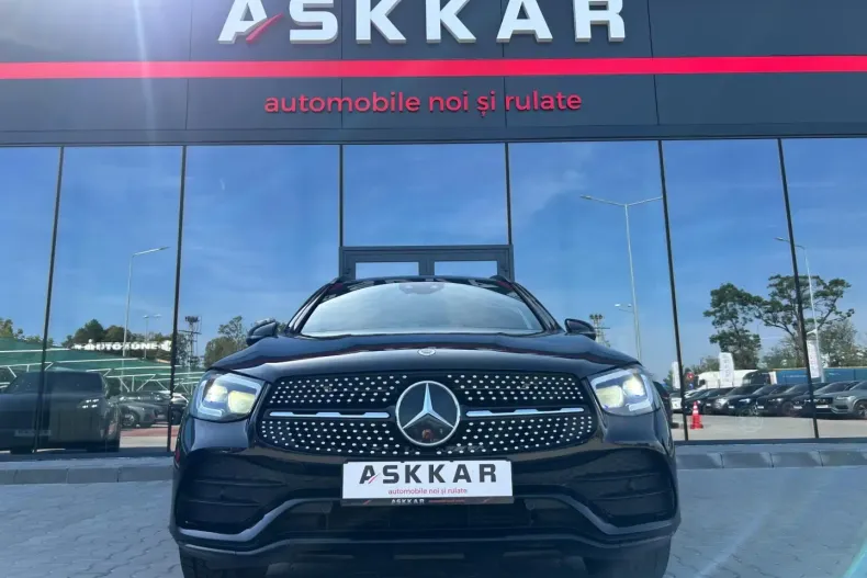 Mercedes-Benz GLC 200 din 2020 cu 86.494 km - oferta MER116460 - foto 2