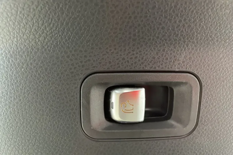 Mercedes-Benz GLC 200 din 2021 cu 92.079 km - oferta MER116469 - foto 9