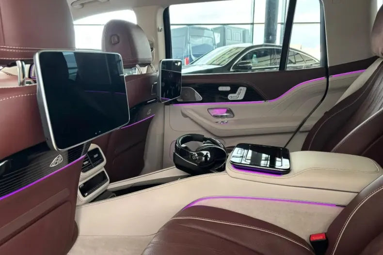 Mercedes-Benz GLS 600 din 2024 cu 13.000 km - oferta MER116475 - foto 9