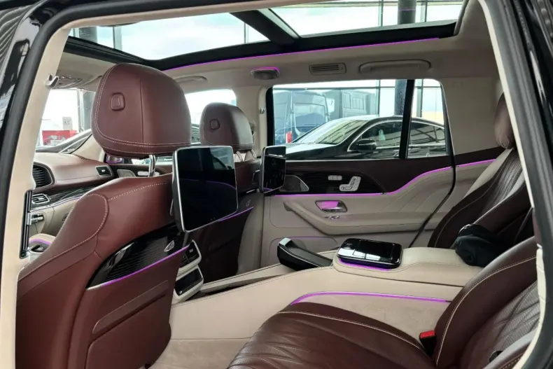 Mercedes-Benz GLS 600 din 2024 cu 13.000 km - oferta MER116475 - foto 11