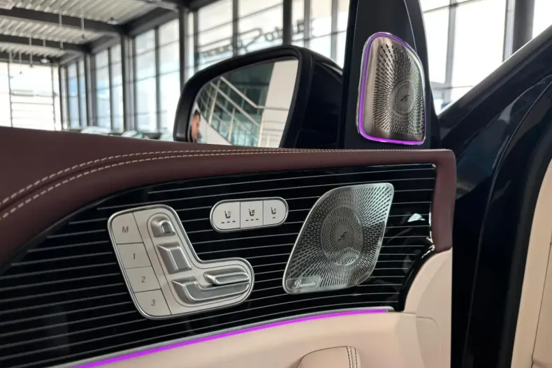 Mercedes-Benz GLS 600 din 2024 cu 13.000 km - oferta MER116475 - foto 13