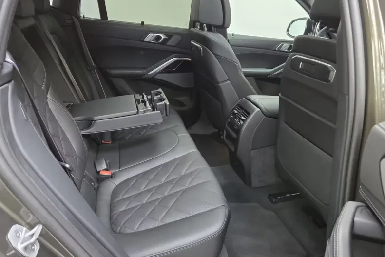BMW X6 din 2025 cu 9.100 km - oferta BMW116477 - foto 19