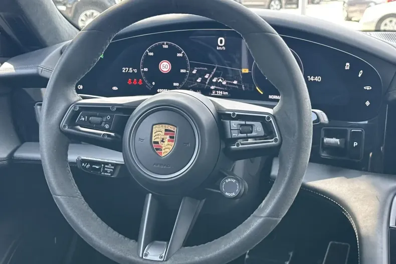 Porsche Taycan din 2022 cu 49.850 km - oferta POR116478 - foto 11